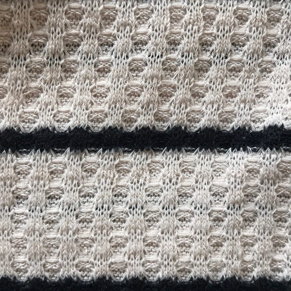 Small Rad Clothing Flowy Quilted Tank Top - Picture 4 of 4